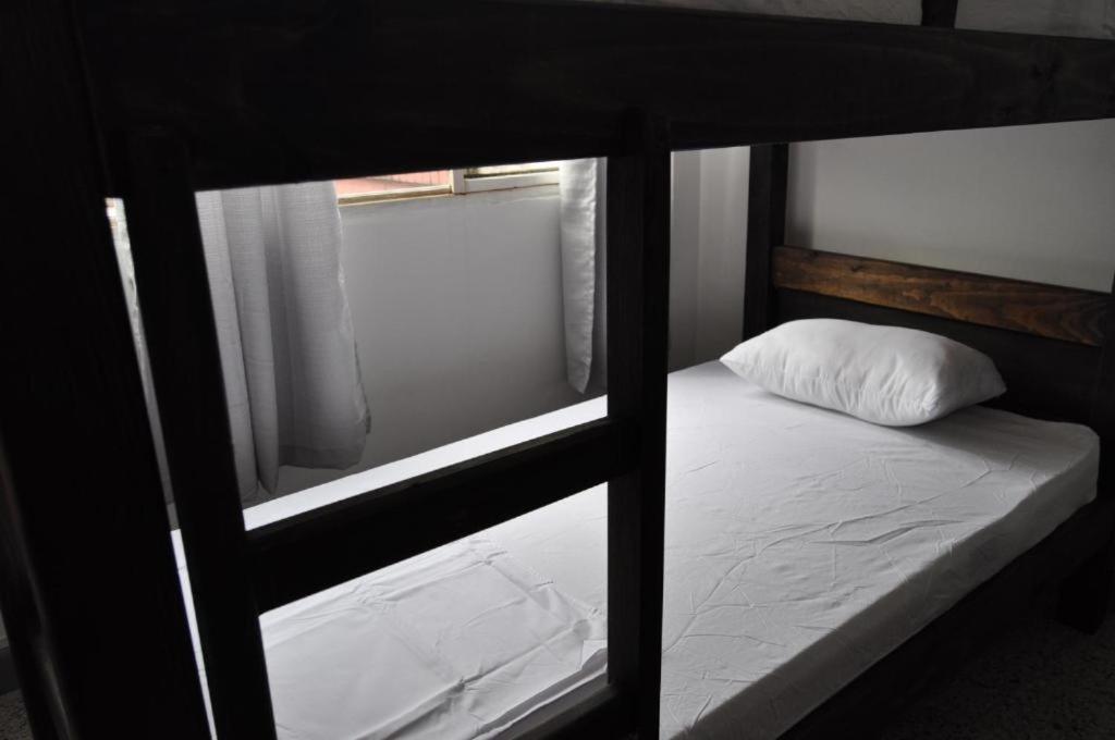 La Clave Hostel Кали Екстериор снимка