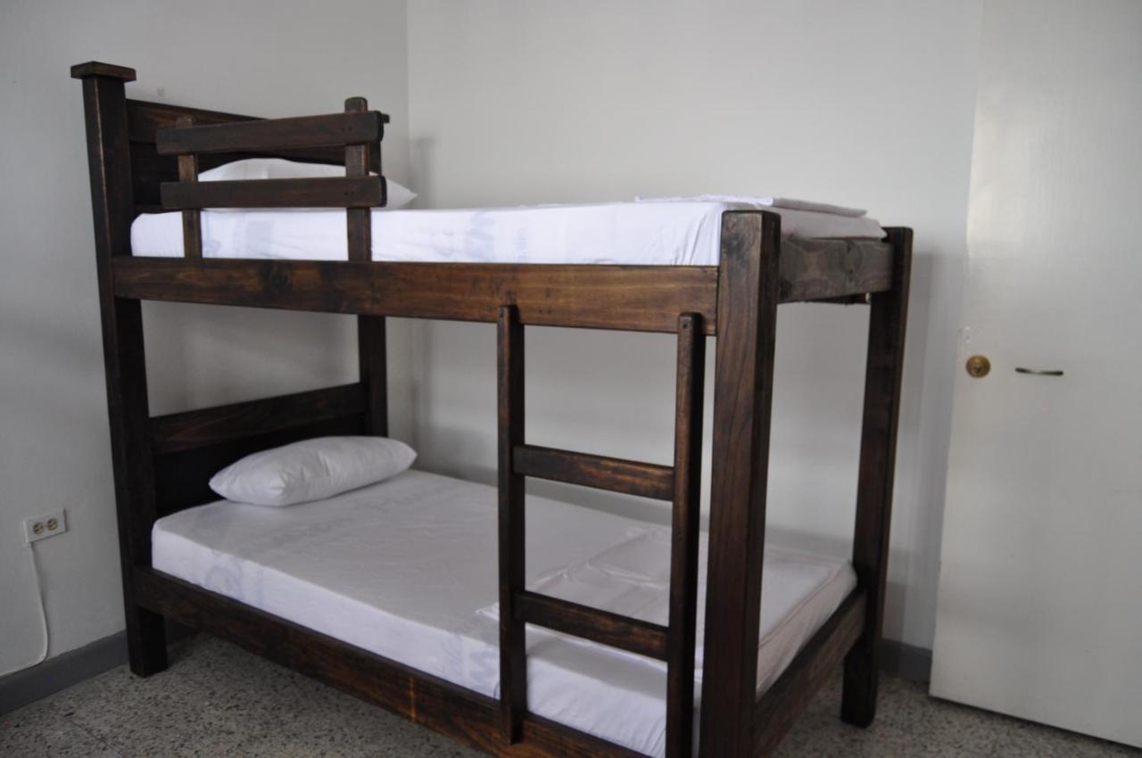 La Clave Hostel Кали Екстериор снимка
